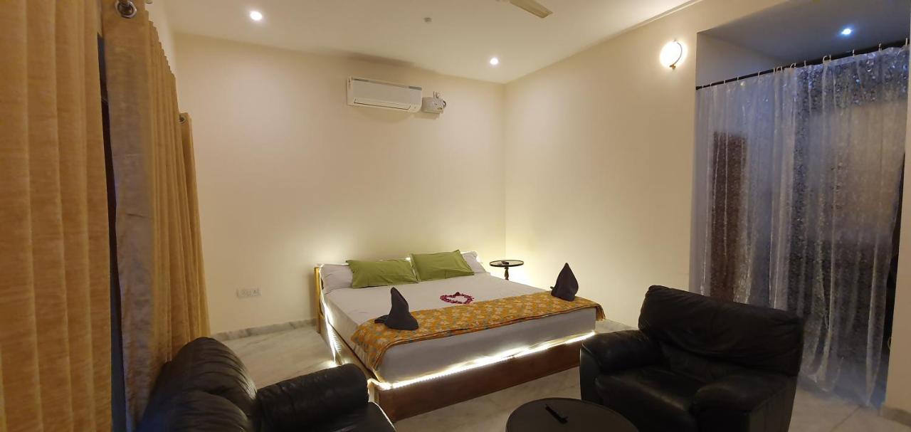 Shree Suites Kuttālam Exterior photo